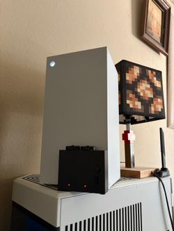 Like New - 2025 XBOX Series X [1TB] Digital White Edition with Accessories