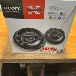 Sony Solid 6 1/2 Speakers New In Box