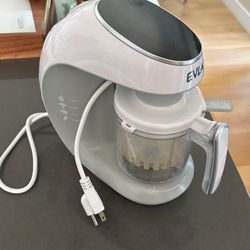 EVLA’S baby food maker - steamer, blender, baby food processor