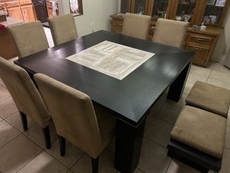 Dinning Table