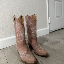 Shyanne Cowgirl Boots