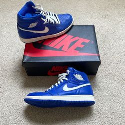 Jordan 1 Retro High “Hyper Royal” Size 10 Men’s