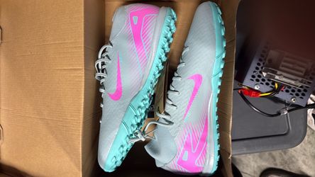 Nike Mercurial Turf Soccer Shoes size 11m
