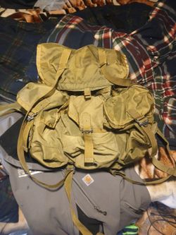 Vintage Vietnam Military Issue Back Pack