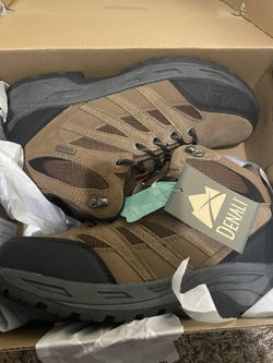 Brand New Denali Hiking Boots