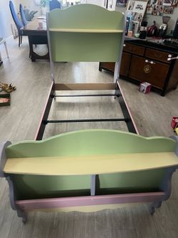 Ashley Furniture Sleigh Bed