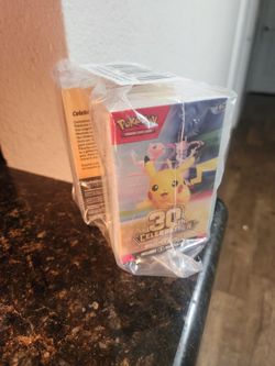 Pokémon TCG: 30th Celebration Booster Bundle 2 pack