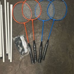 Badminton