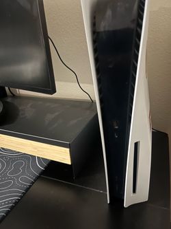 Ps5 disc edition 1 yr old