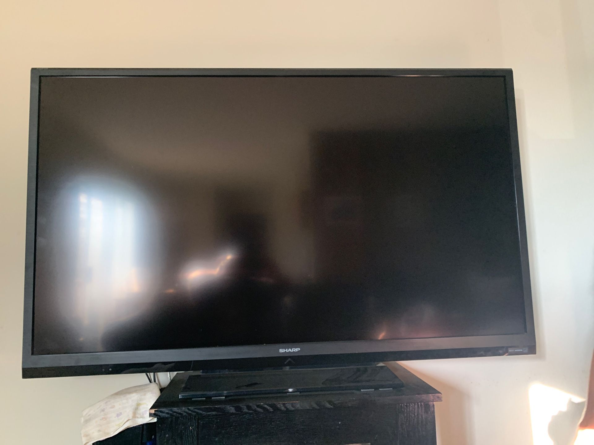 60 inch sharp flat screen TV