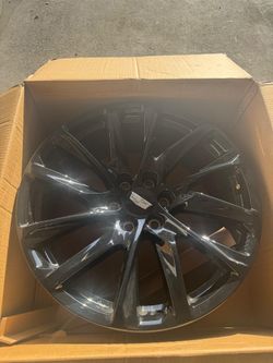 Cadillac Escalade 2026 wheel  4