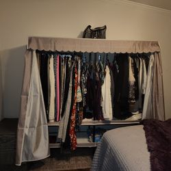 Collapsible Large Closet With Cover And Casters 