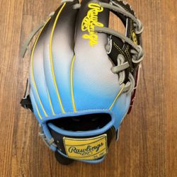 New- Rawlings Heart of the Hide R2G Glove