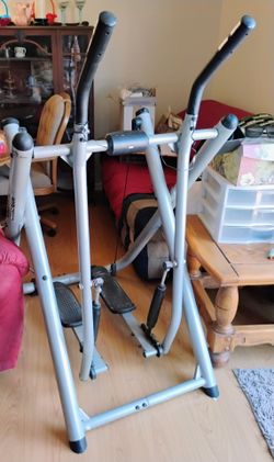 Gazelle Free Style Elite Elliptical Glider Exercise Machine