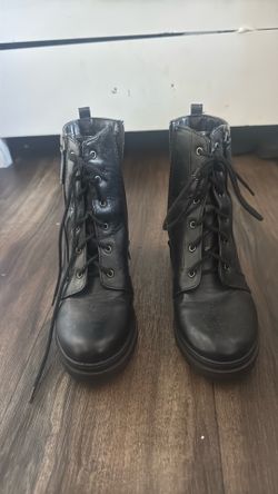 Botas negras