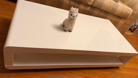 White Gloss Coffee Table with Lower Shelf
