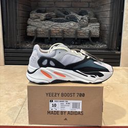 Yeezy 700 Wave Runner Sz 10