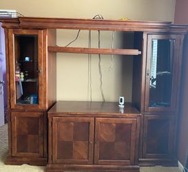 Entertainment center $30 OBO