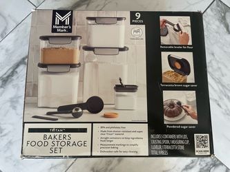 Food storage containers