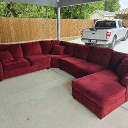 Sectional Couch Great Condition Super Comfortable 