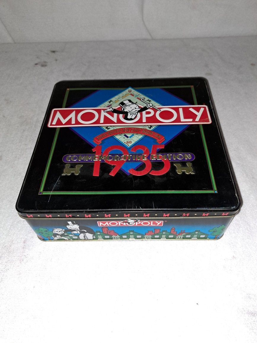 Monopoly 1935 Commemorative Edition Board Game In Metal Tin (Is Complete) Has Lots Of Extra Money & 18 Tokens