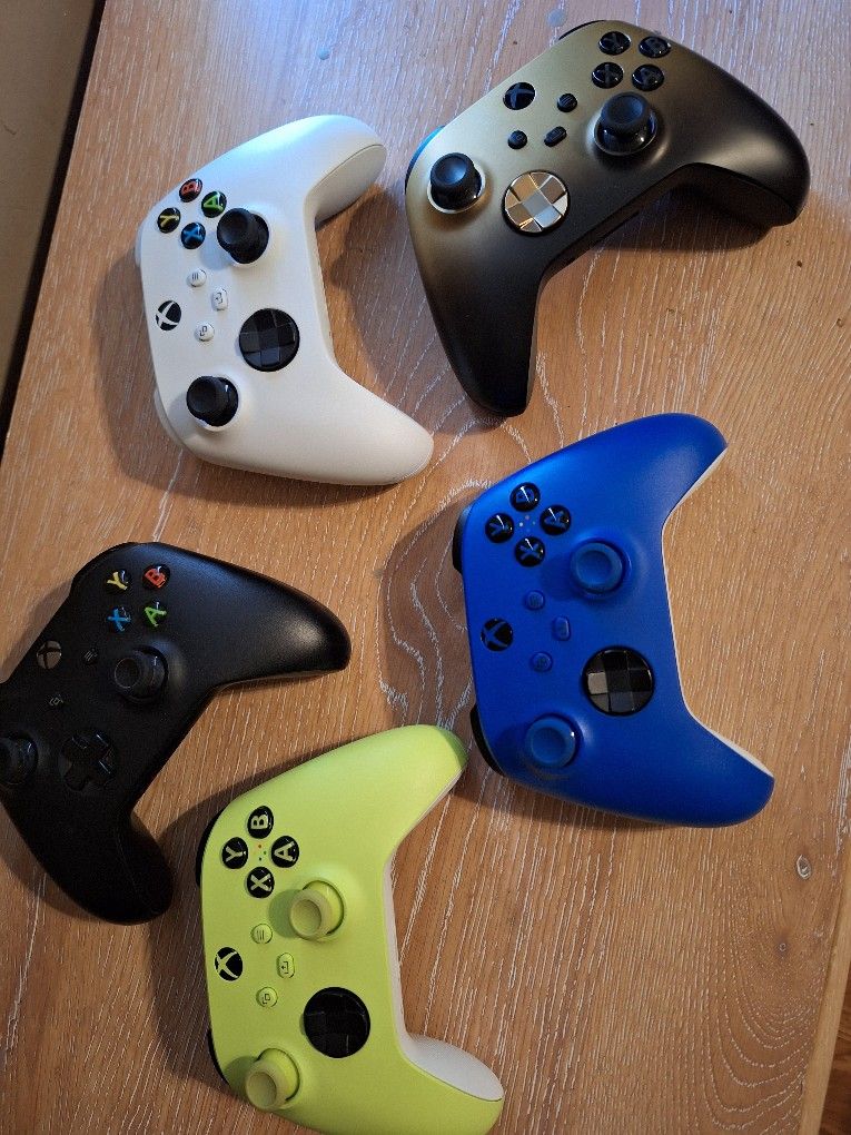 Xbox Controllers