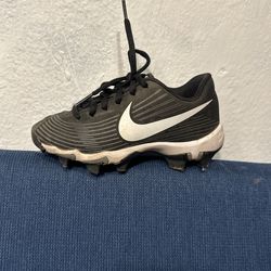 Nike Softball 11 Kids Size