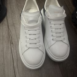 alexander mcqueens size 9