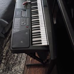 Keyboard on stand