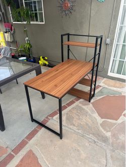 Desk with Bookshelf Tower. Industrial Style