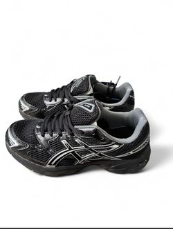 ASICS GEL-1130 in Black / Pure Silver