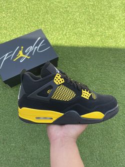 Jordan 4 Thunder 