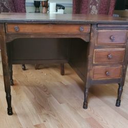 Hand Made Oak Desk With Two Matching Chairs