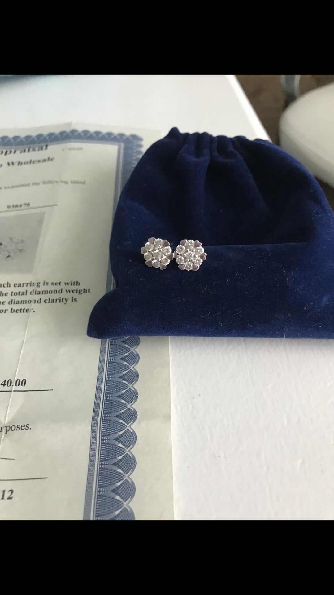 14k white gold 1.05 carat diamond earrings