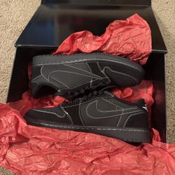 Jordan 1 Low Travis Scott 