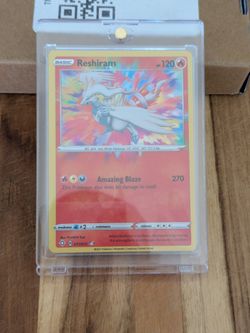 Reshiram 017/072 Amazing Rare Holo Shining Fates Pokemon Card NM