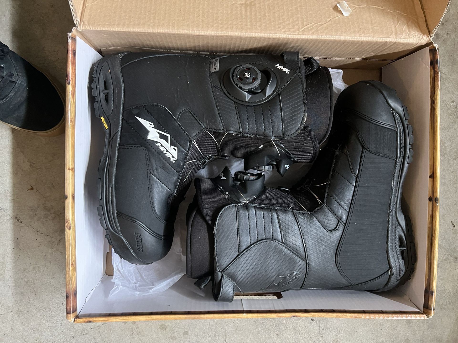 New Hmm Snow Boots