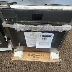 30 in. Single Smart Convection Wall Oven with No-Preheat Air Fry in Slate