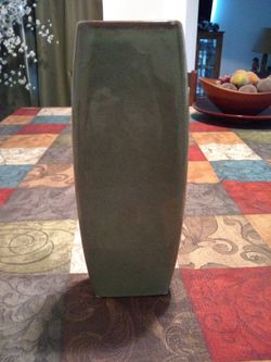 Green flower vase