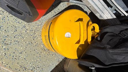 Gas tank & diesel tank
