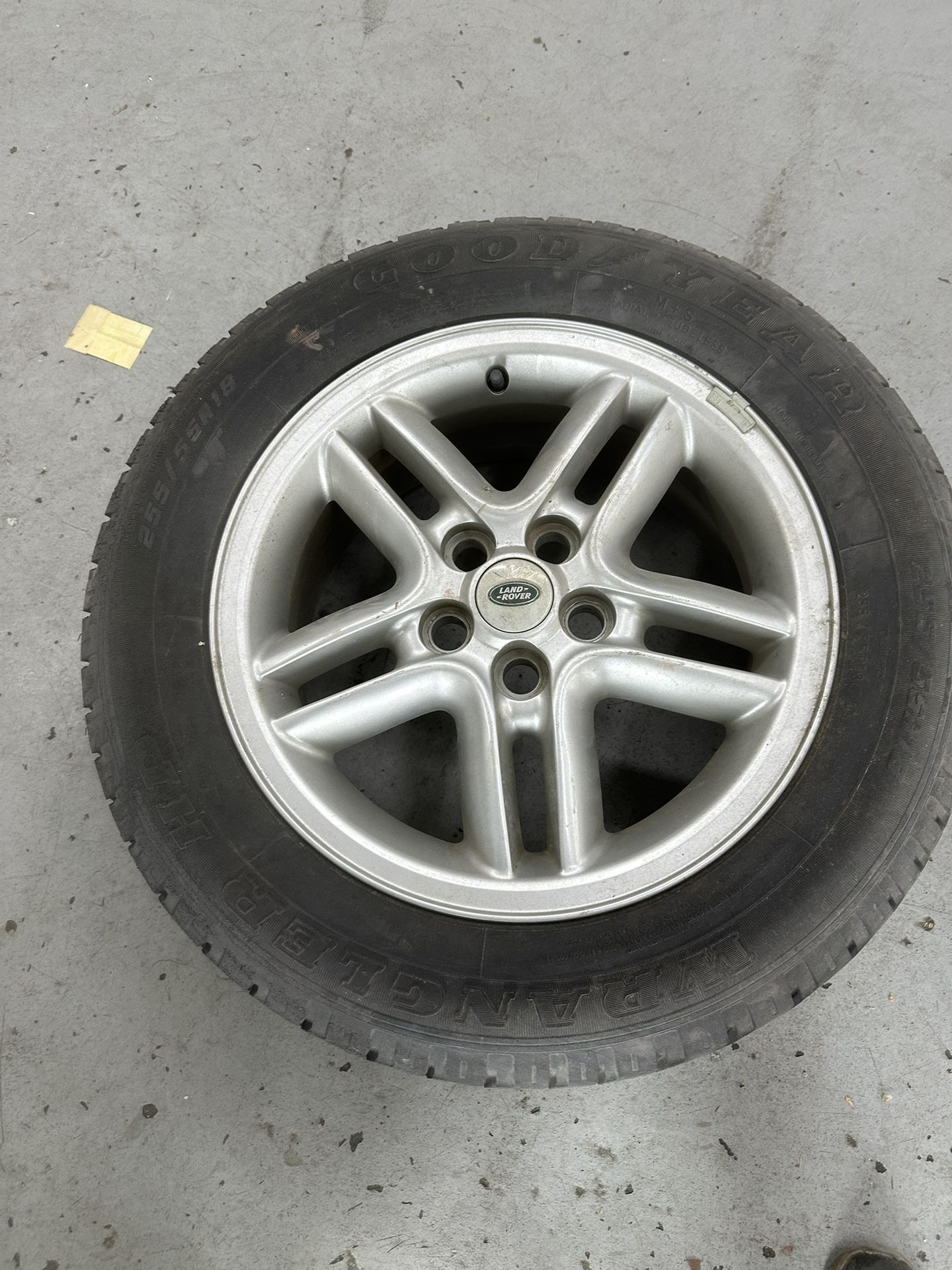 Land Rover spare tire