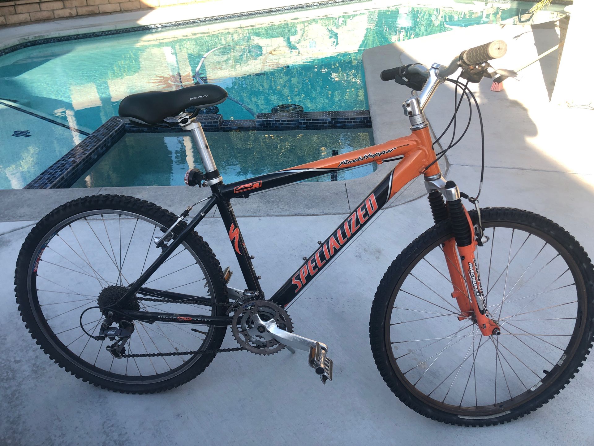 RockHopper Comp Specialized Manitou Magnum for Sale in Los