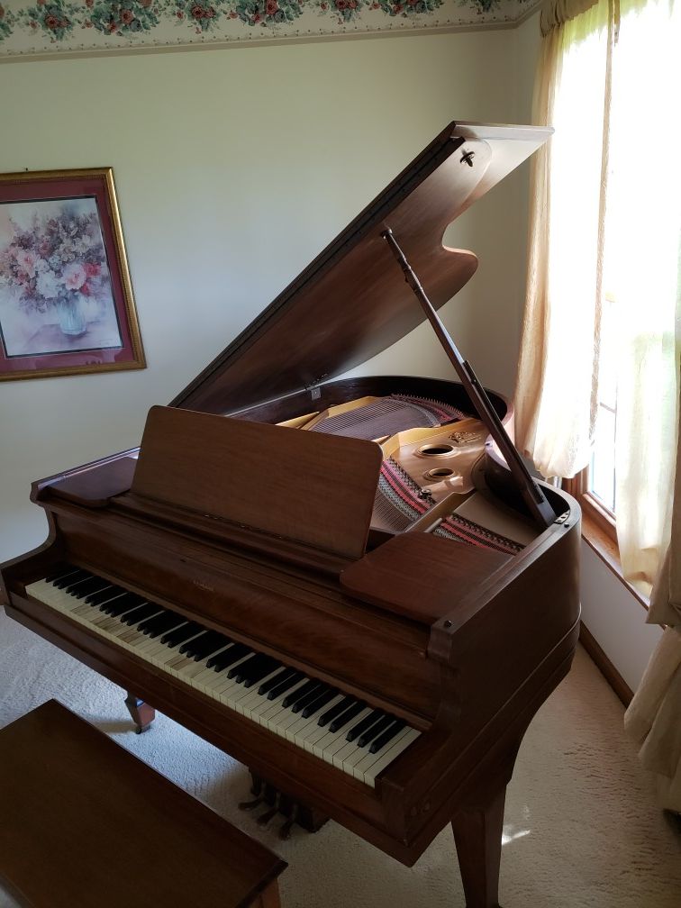 Baby Grand Piano for Sale in St. Charles, IL OfferUp