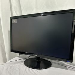 Samsung 23.6” Monitor – Works Well! (Screen Scratch)