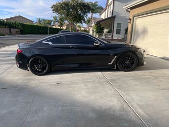 Black pearl 2017 infinity Q60 premium
