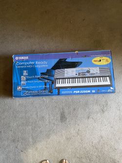 Unused Yamaha PSR-225 GM Portable Grand-!-