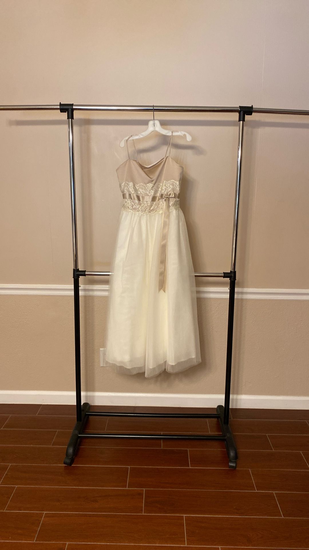 David’s Bridal Flower Girl Dress Size 14