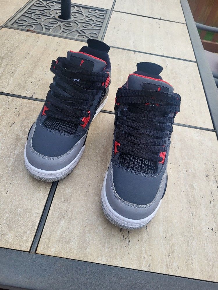 Jordan 4 infared size 7