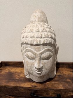 Buddha head statue