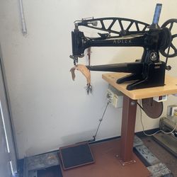 Adler 30-1 Leather Patcher Sewing Machine